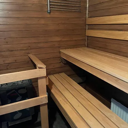 Omakotitalo Kiteen Keskustassa Appartamento